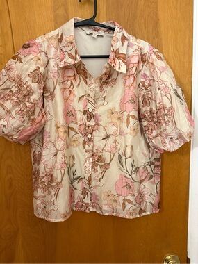 Lucky and Coco Woven Floral Button-Up Top in Soft Pink and Cream